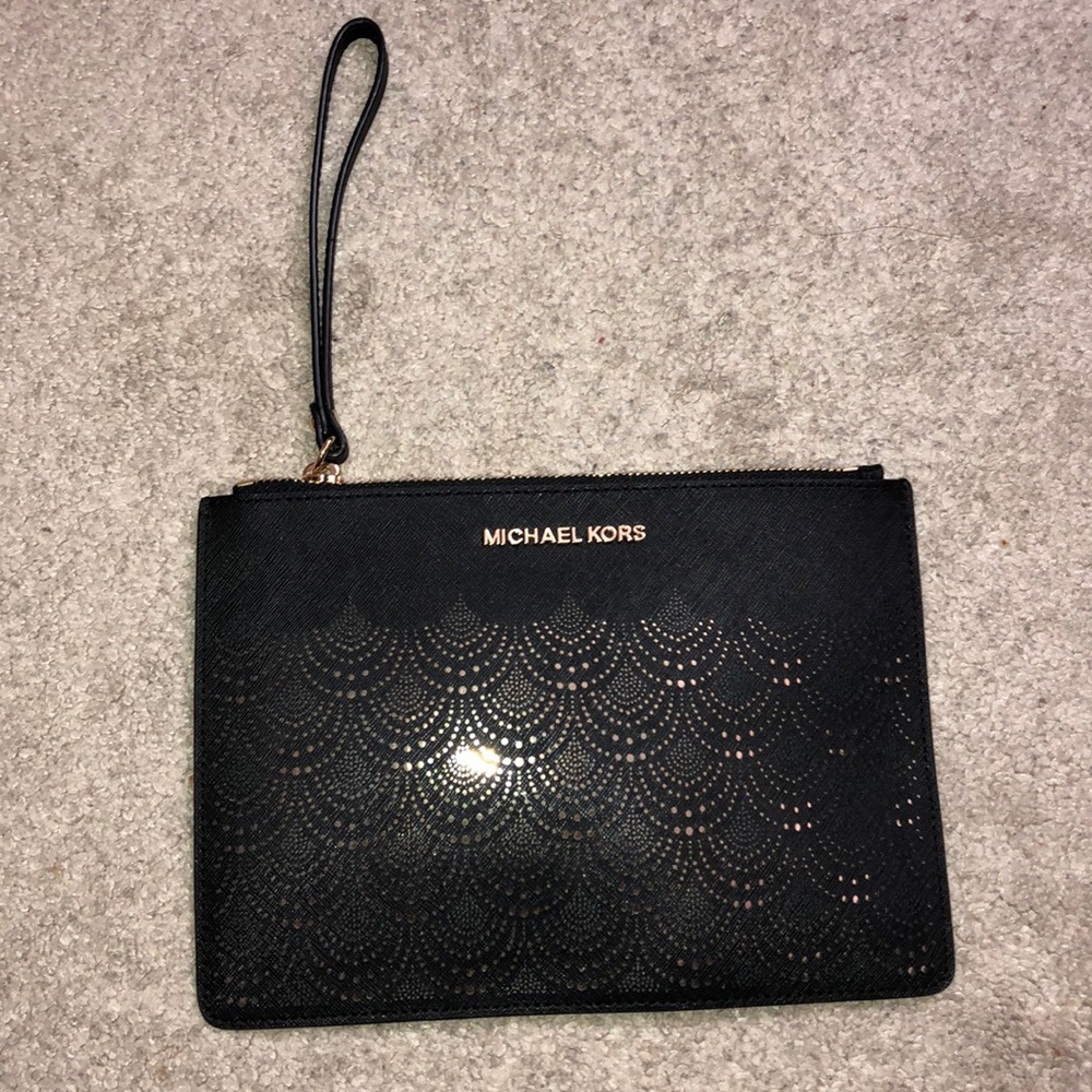 MK XL Zip Leather Clutch